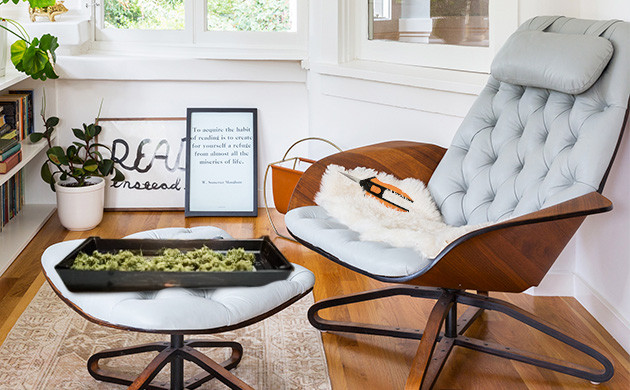 Рабочее место для обрезки шишек конопли Подготовка к триммингу соцветий конопли