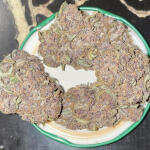 runtz-auto-fem-barneys-farm.jpg